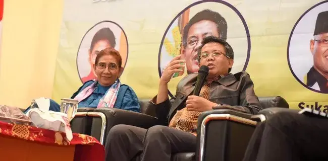 Presiden PKS Dan Susi Pudjiastuti Ngopi Bareng Bahas Natuna