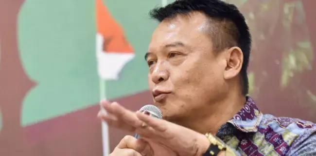 PDIP: Demi Keselamatan Warga, Pemerintah Harus Tutup Akses Wisatawan China