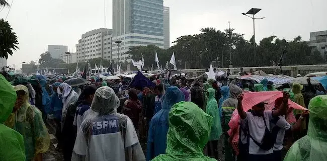 Buruh Ancam Demo Lebih Besar Jika RUU "Cilaka" Buru-buru Diloloskan