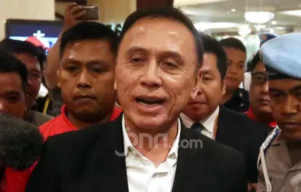 Iwan Bule Berjanji Upayakan Persebaya Tak Terusir dari Surabaya