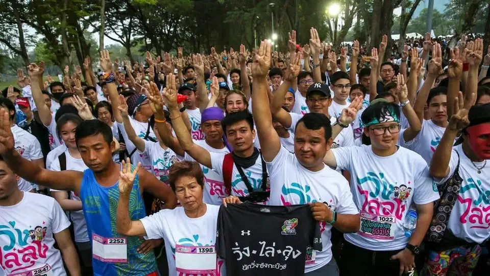 Unik, Ribuan Warga Thailand Lari Pagi demi Menggulingkan Pemerintah