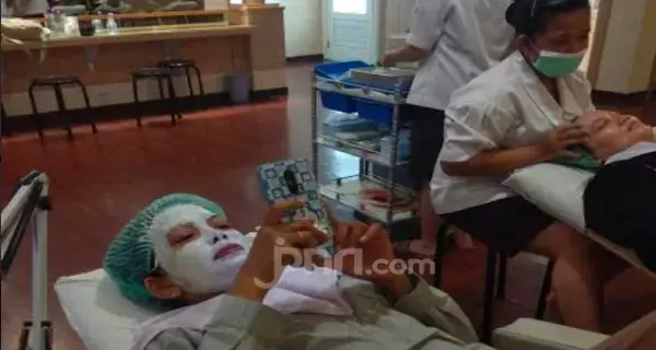 3 Jenis Facial Ini Aman Dilakukan Oleh Ibu Hamil