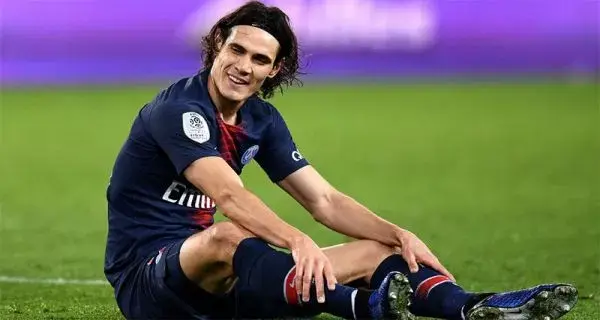 Edinson Cavani Pamit dari PSG, Pindah ke Madrid?