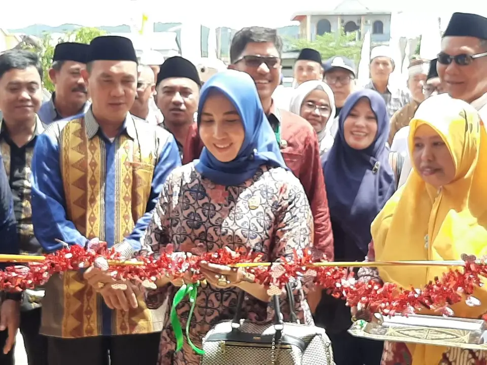 Pasar Dawi-Dawi Pomalaa Diresmikan Penggunaannya