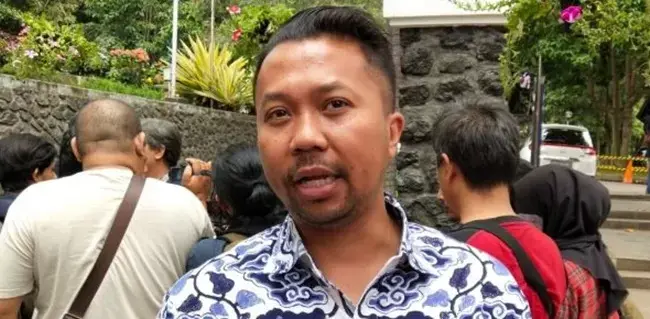 Wajar Kalau Masyarakat Panik Soal Virus Corona