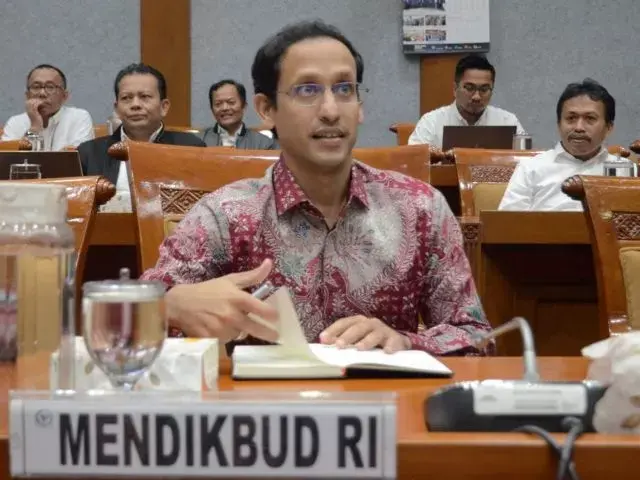 PDIP Minta Nadiem Jelaskan Soal Bayar SPP Lewat GoPay