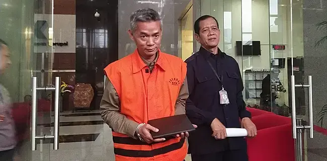 Dikonfrontir, Wahyu Setiawan Akui Pernah Berkomunikasi Dengan Advokat DPP PDIP