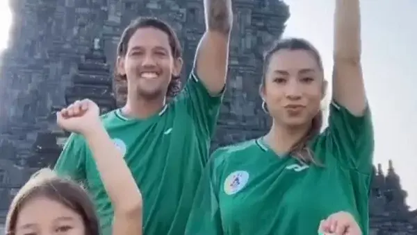 Irfan Bachdim Berlabuh ke PSS Sleman, Jennifer Bachdim: Yogyakarta Begitu Indah