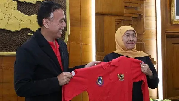 Piala Gubernur Jatim: Khofifah Minta Seluruh Tim Bermain Sportivitas
