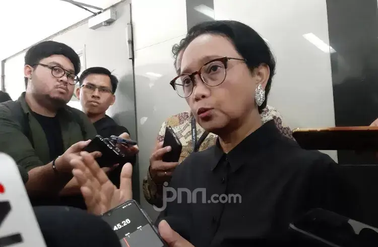 Kabar Baik dari Menlu Retno soal Evakuasi WNI di Tiongkok