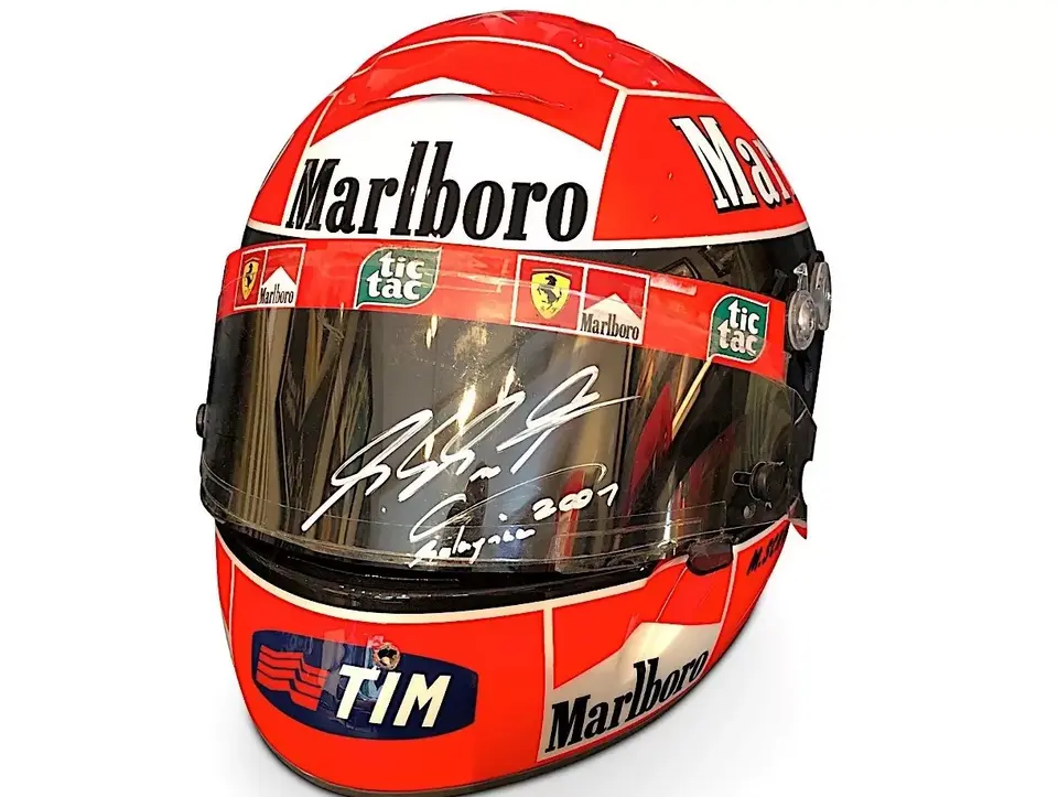 Helm Michael Schumacher Dilelang, Harganya Rp 899 Juta
