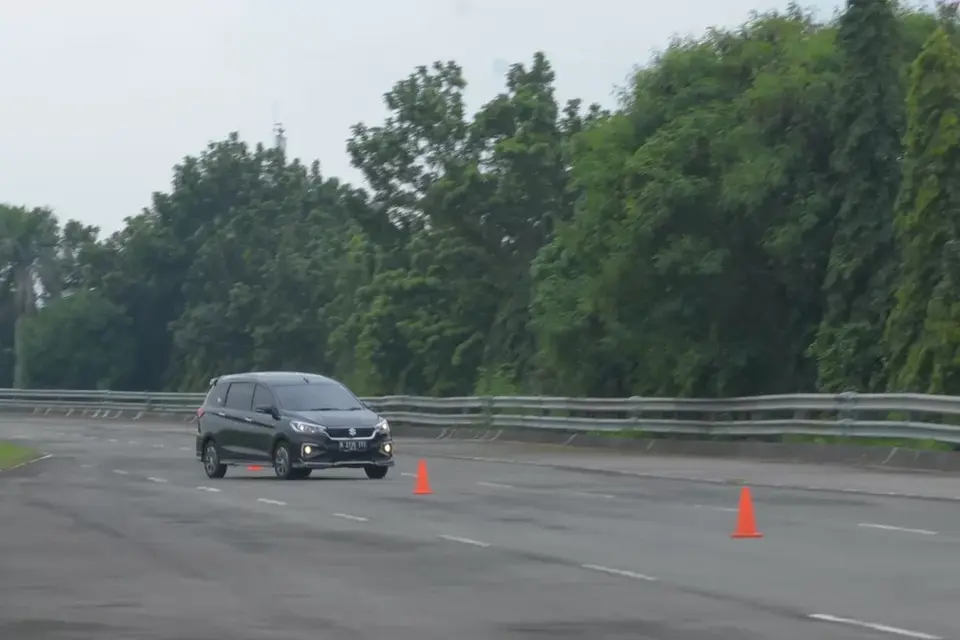 Mobil Slip, Begini Cara Mengatasinya