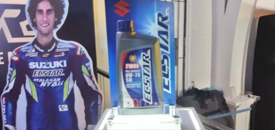Dari Sirkuit MotoGP, Suzuki Rilis Varian Oli Mesin Mobil Ecstar