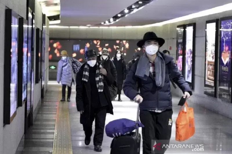 Beijing Pasang Alat Pendeteksi Suhu Tubuh di Semua Stasiun Kereta