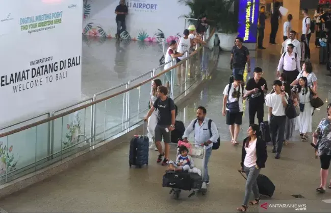 164 Penerbangan Rute Bali-China Dibatalkan