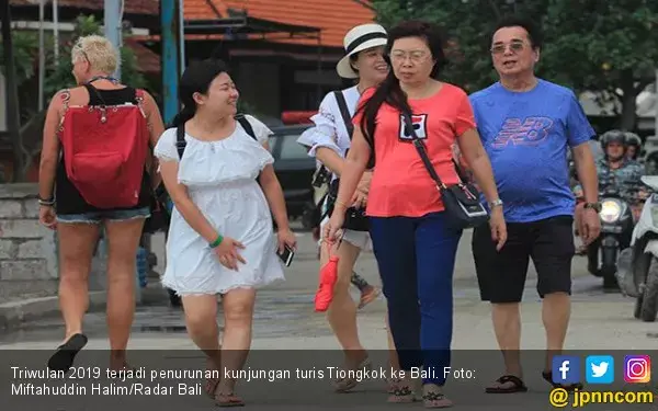 Malaysia Perketat Larangan Masuk untuk Wisatawan Tiongkok