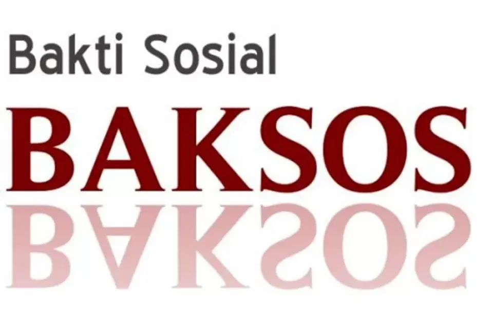 Rusak, Masyarakat Perbaiki Jembatan Desa Kioko