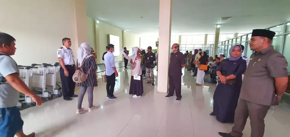 Dewan Sidak Corona, RSUD Minim Ruangan, Pelabuhan Tanpa Thermal Scanner