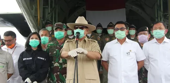 Tenaga Medis Jadi Garda Terdepan Dalam Penanganan Covid-19, Prabowo: Kami Hormat Kepada Kalian!