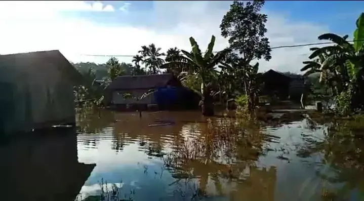 Diguyur Hujan, Lasembangi Kembali Direndam Banjir