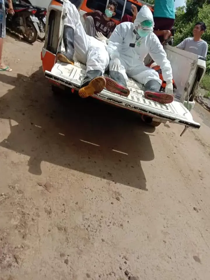 Mobil Pasien OTG Covid-19 Bombana Kecelakaan