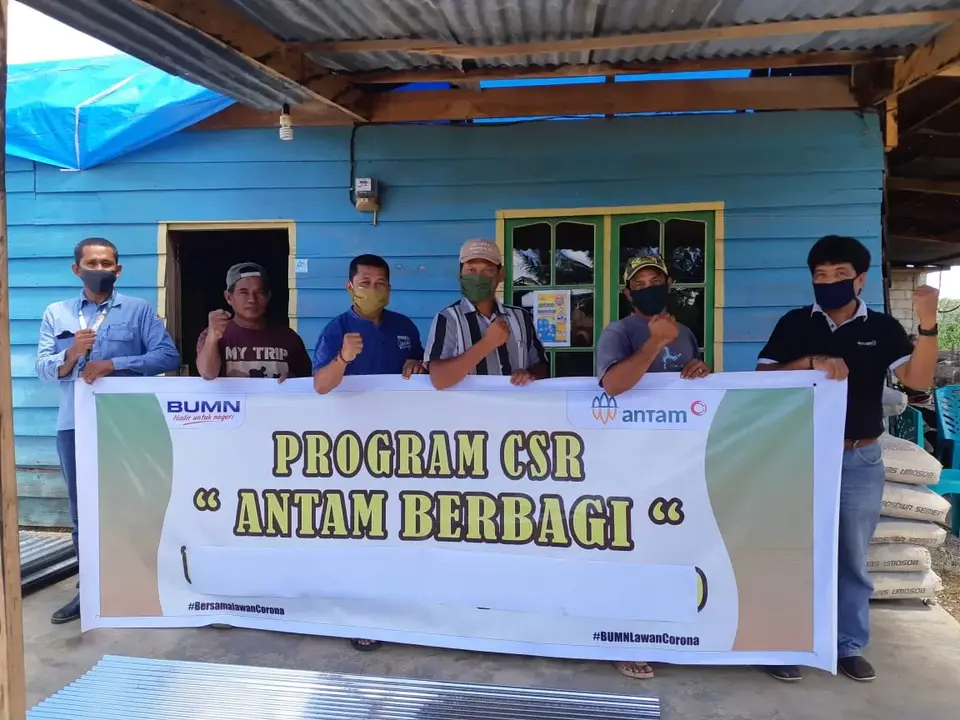 Antam Bantu Perbaikan Rumah Korban Puting Beliung