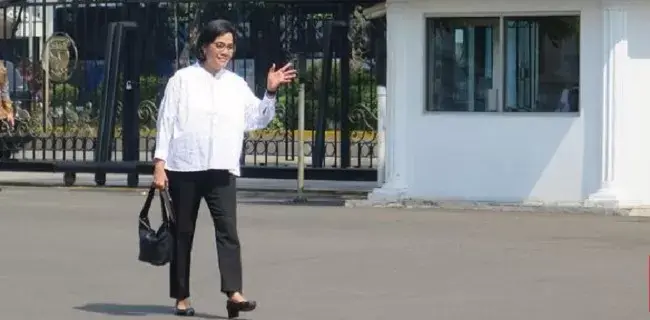 Sri Mulyani Siapkan Skenario Terburuk Nilai Tukar Rp20 Ribu Per Dolar AS, Pakar Ekonomi: Berarti Lempar Handuk, Udah Nyerah Dia