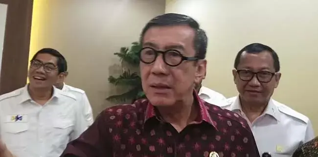 Pengamat: Seharusnya Yasonna Fokus Perangi Corona, Bukan Malah Membebaskan Koruptor