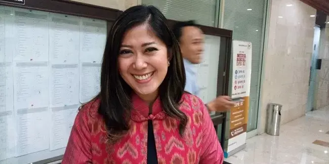 DPR Risau Sejumlah Wartawan Dikabarkan Positif Covid-19, Meutya Hafid: Tidak Boleh Lagi Ada Wartawan Berkerumun