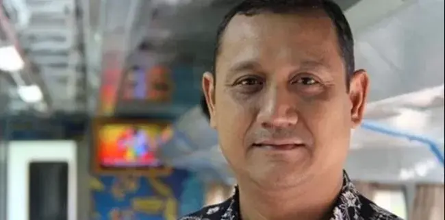 Edy Mulyadi: Sekarang Rakyat Butuh New Leader Bukan New Normal