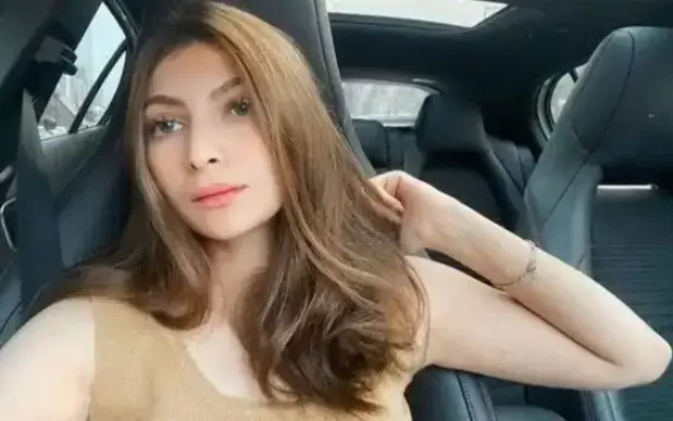 Sarah Keihl Lelang Keperawanan, Ini Alasannya