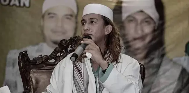 Habib Bahar Ditangkap Karena Langgar PSBB, Mantan Aktivis ProDEM: Masih Banyak Pejabat Yang Melanggar, Termasuk Presiden Jokowi