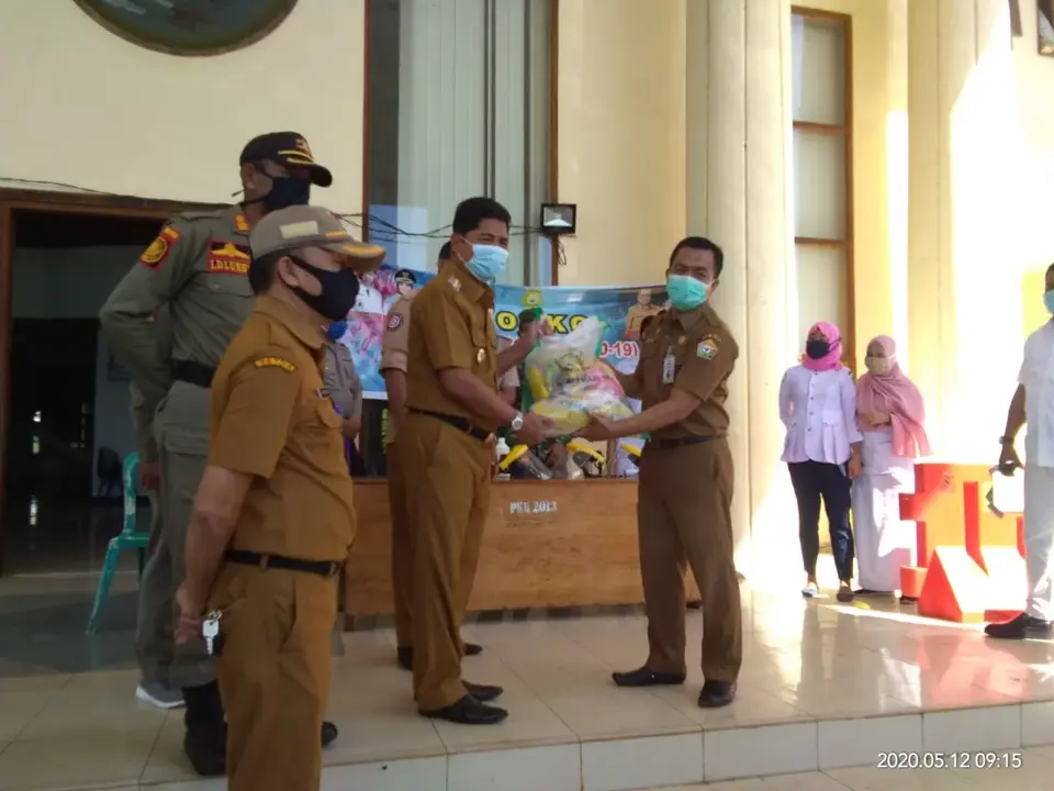 Dapat Bansos dari Pemprov Sultra, La Bakry Akan Salurkan untuk Imam Masjid