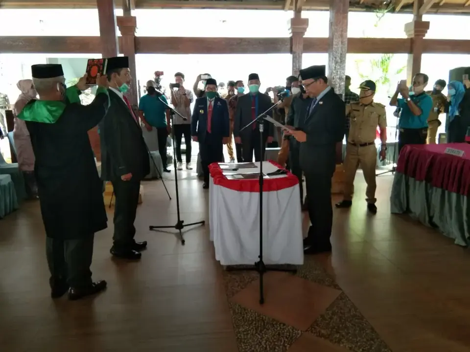 Man Arfa Dilantik jadi Sekda Bombana