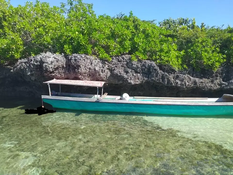 Nelayan Temukan Mayat Terapung di Laut