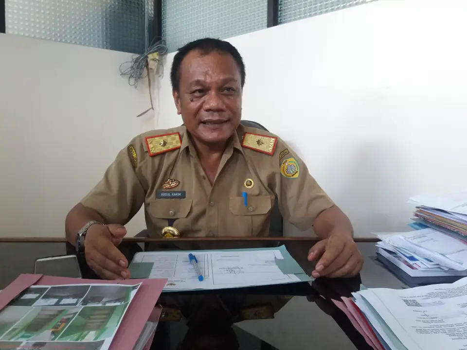 Dinas Pendidikan Kota Baubau Tahan Gaji Seorang Guru
