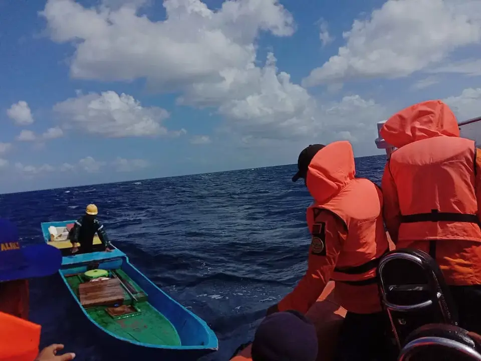 Kecelakaan Kapal Rute Batuatas-Pulau Buru, 2 Orang Selamat 5 Masih Dalam Pencarian