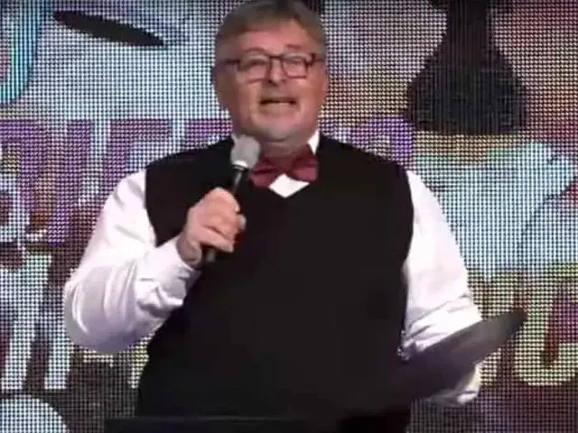 Pendeta Argentina Protes Kebijakan Pemerintah Soal Pembatasan Jemaat Gereja