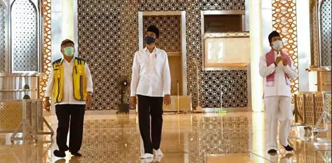 Hadapi New Normal, Jokowi: Pengelola Masjid, Saya Minta Menyiapkan Protokol Kesehatan Dari Sekarang