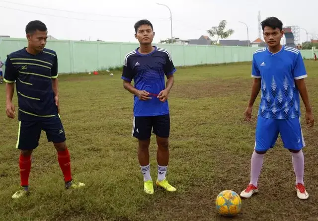 Fandi Eko Utomo Berlatih Bersama ke Dua Saudaranya