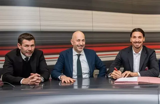 Zlatan Ibrahimovic Sinis Terhadap Ivan Gazidis