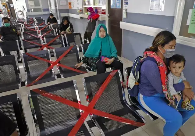 Soal Jarak Aman, Apakah Sebaiknya 1 atau 2 Meter?