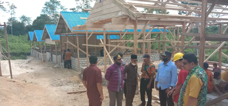 Bantuan Perumahan Korban Konflik Sosial Sudah Terbangun, Samahuddin Siap Aspal Jalannya