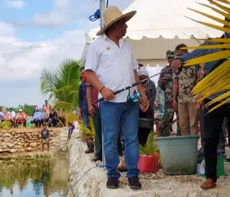 Panen Perdana Ikan Bandeng, Bupati Arusani Dorong Konsep Wisata Pemancingan