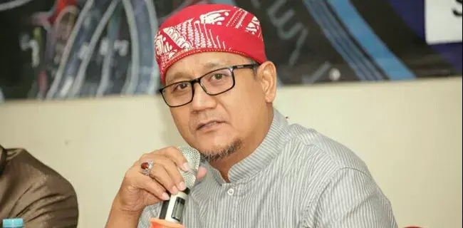 Ekonomi Terjun Bebas, GNPF Ulama: Jokowi Janjinya Meroket Faktanya Hancur