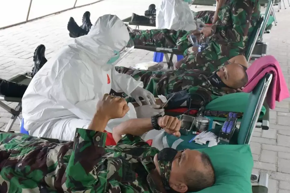 Korem 143/HO Gelar Donor Darah