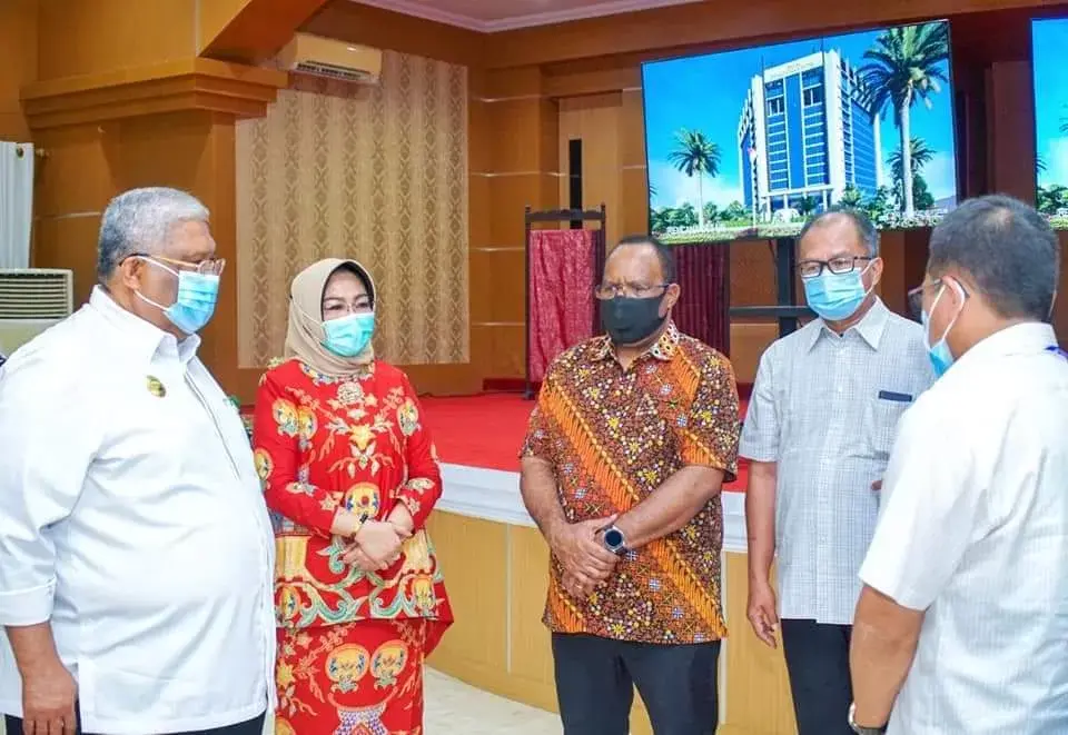 Terima Kunjungan Wamen PUPR, Gubernur Sultra Paparkan Progres Pembangunan
