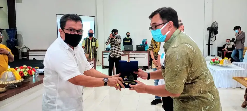 Arhawi Buka FGD RPIP KSPN Wakatobi