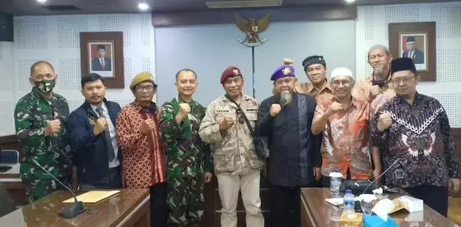Eks Staf Ahli Panglima TNI: Dik Jokowi Lebih Baik Mundur Demi Keselamatan NKRI