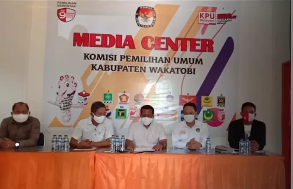KPU Wakatobi Tetapkan Paslon Bupati, Hari Ini Penentuan Nomor Urut